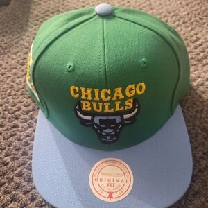Mitchell and Ness Chicago bulls snap back hat mens